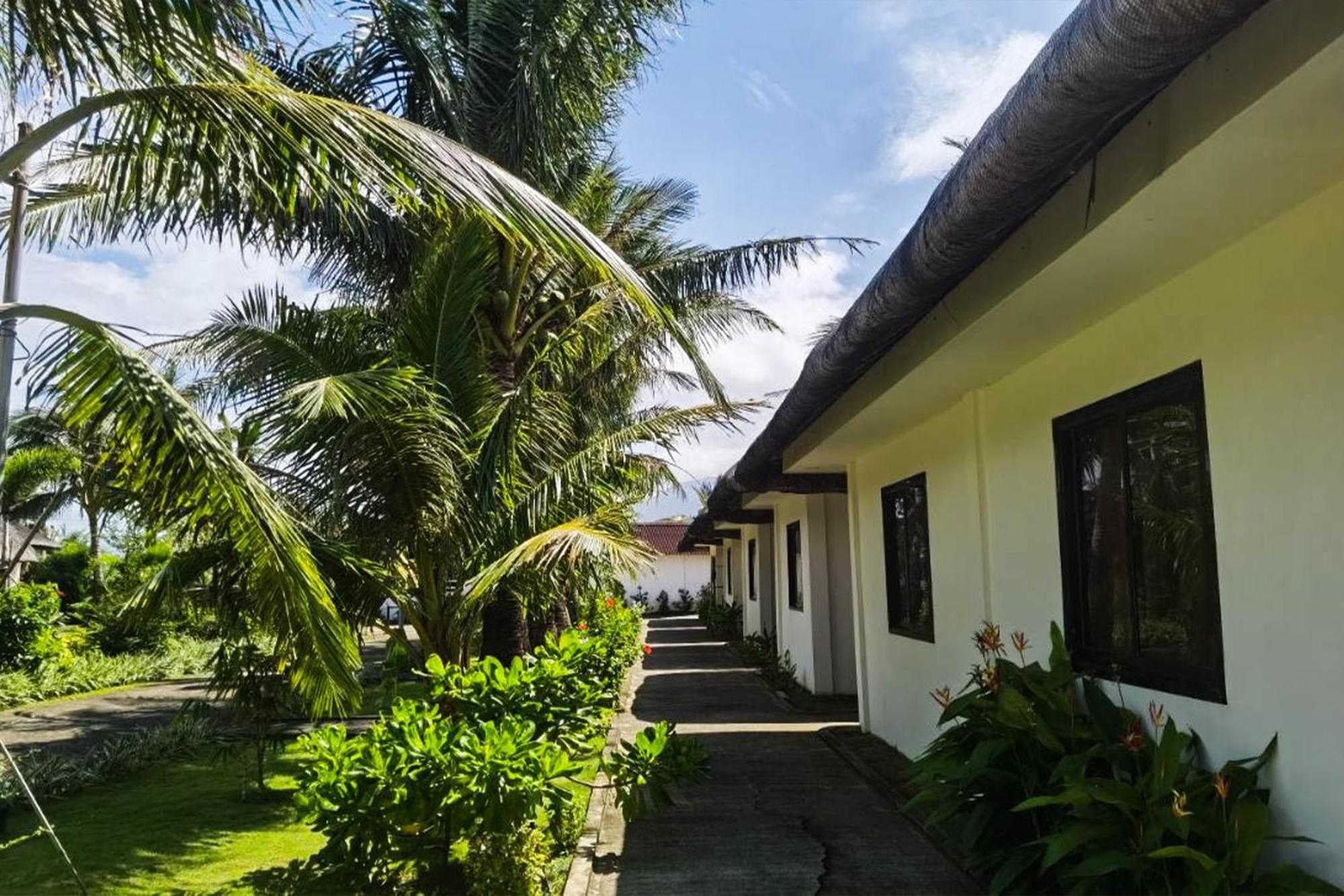 Ikani Surf Resort Pagudpud Exterior photo