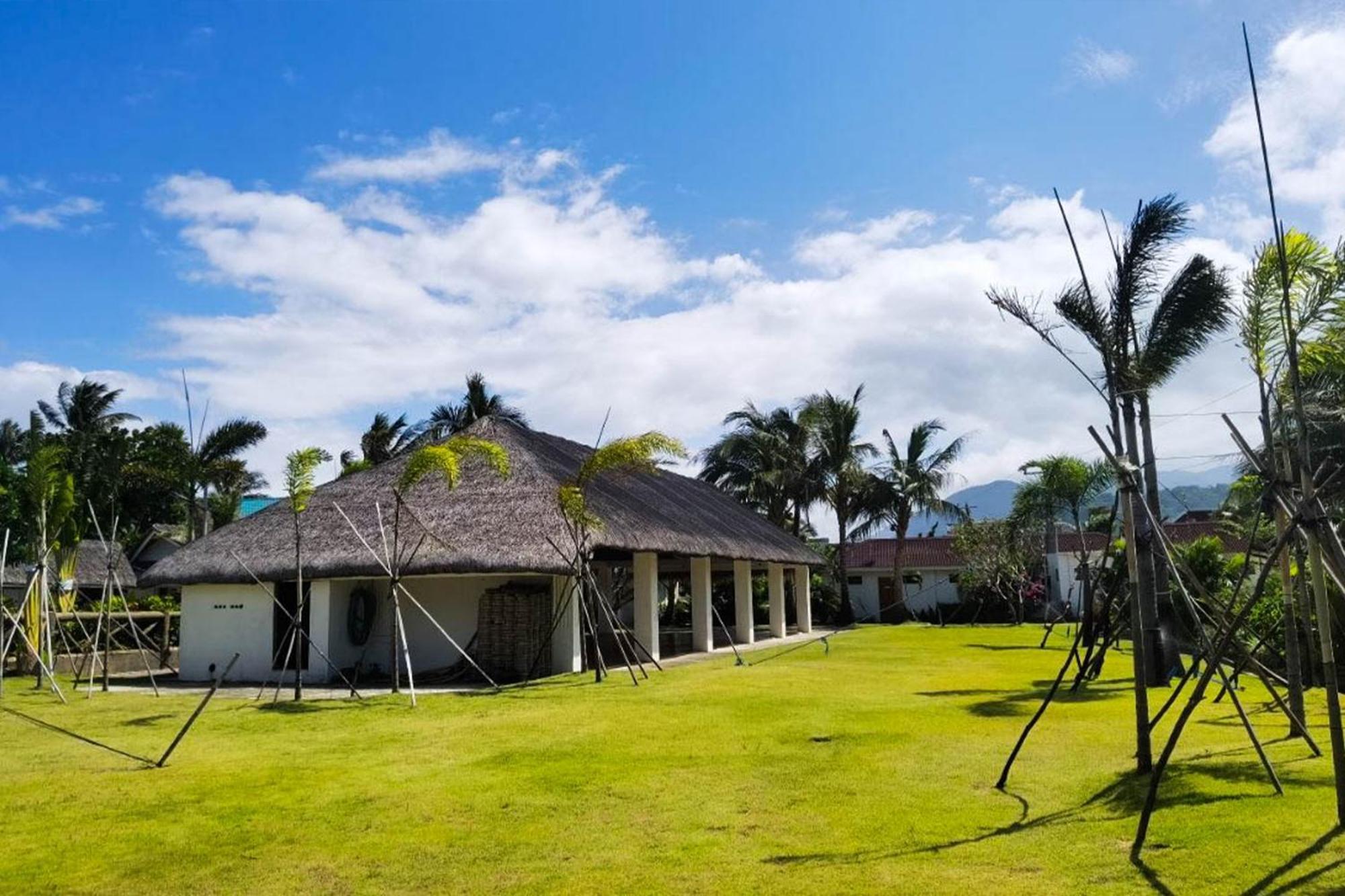 Ikani Surf Resort Pagudpud Exterior photo